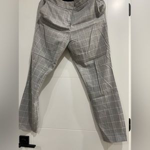 Zara Grey & White Large Box Dress Pants
